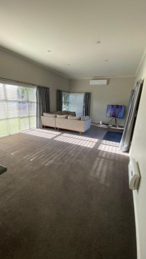 Kms homestay Hamilton